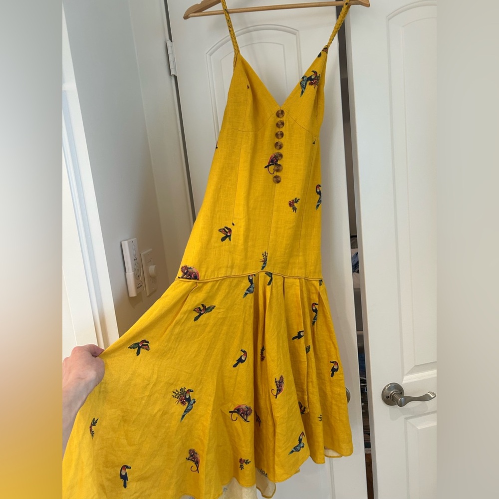 FARM RIO Jungle Tucanos Ruffled Sun Midi Dress